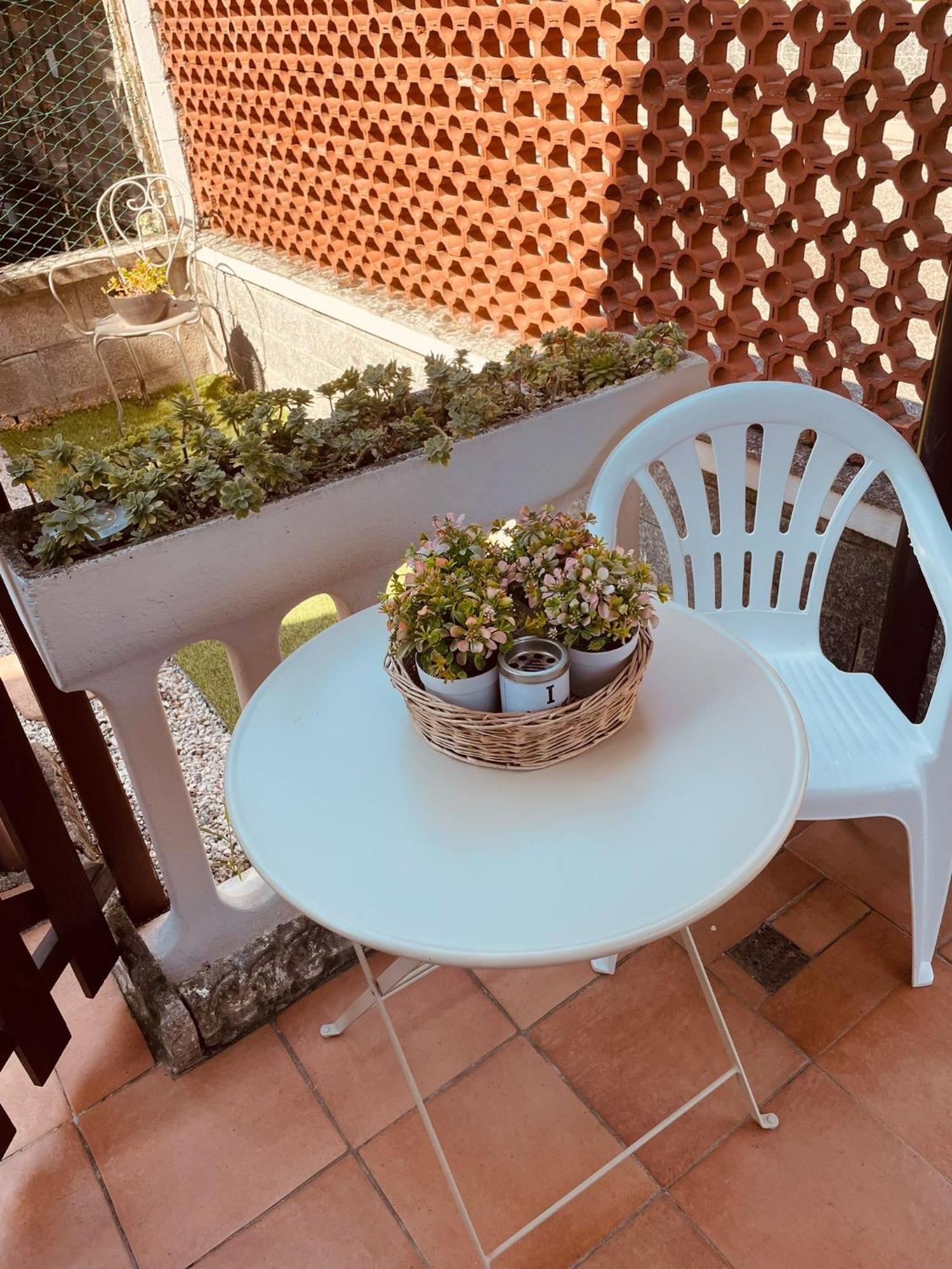 Casa Vacanze Il Fiore Di Loto Apartment Zibido San Giacomo Luaran gambar